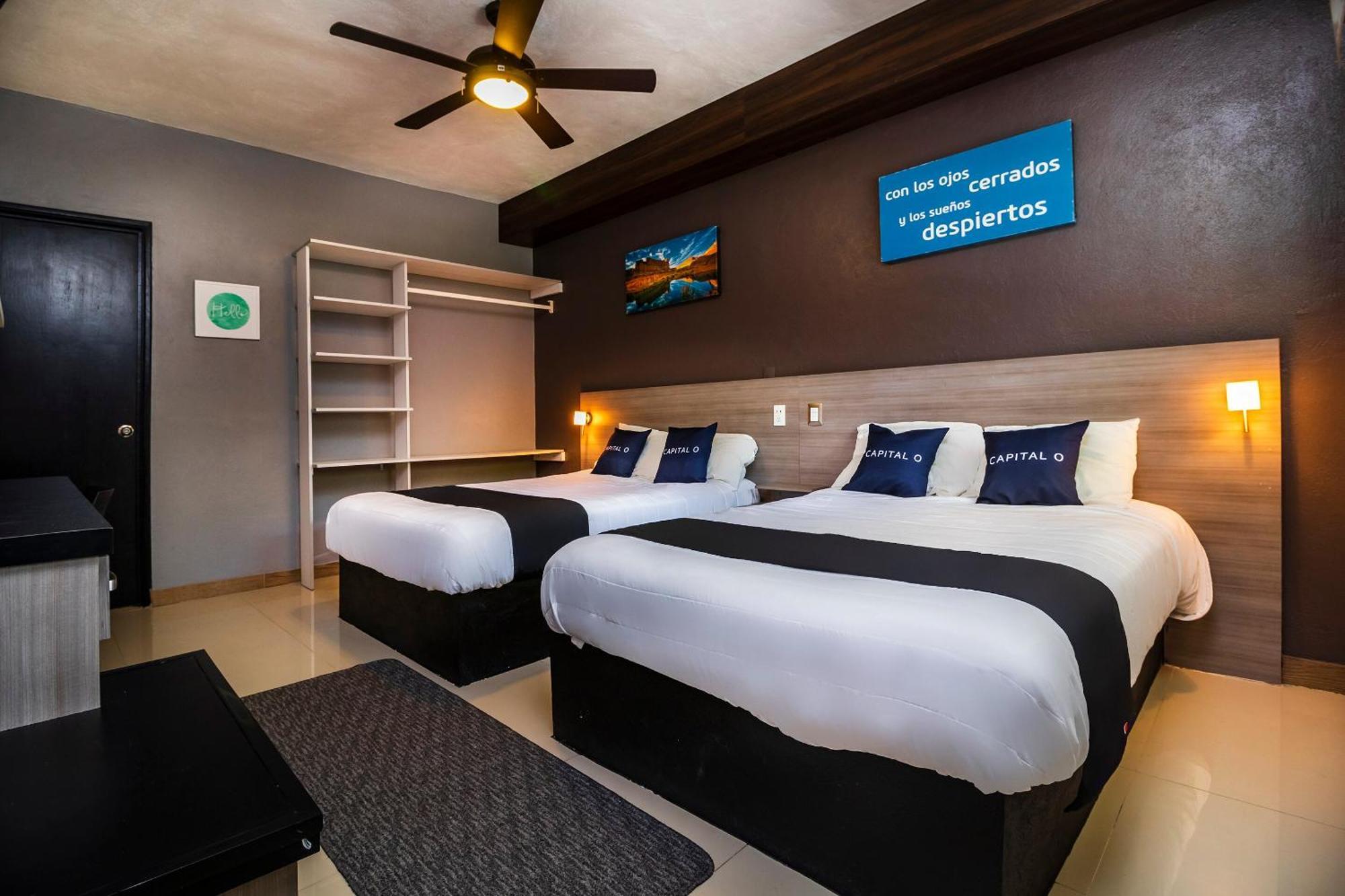 Collection O Hotel Mango,Six Flags Hurricane Harbor オアステペック エクステリア 写真